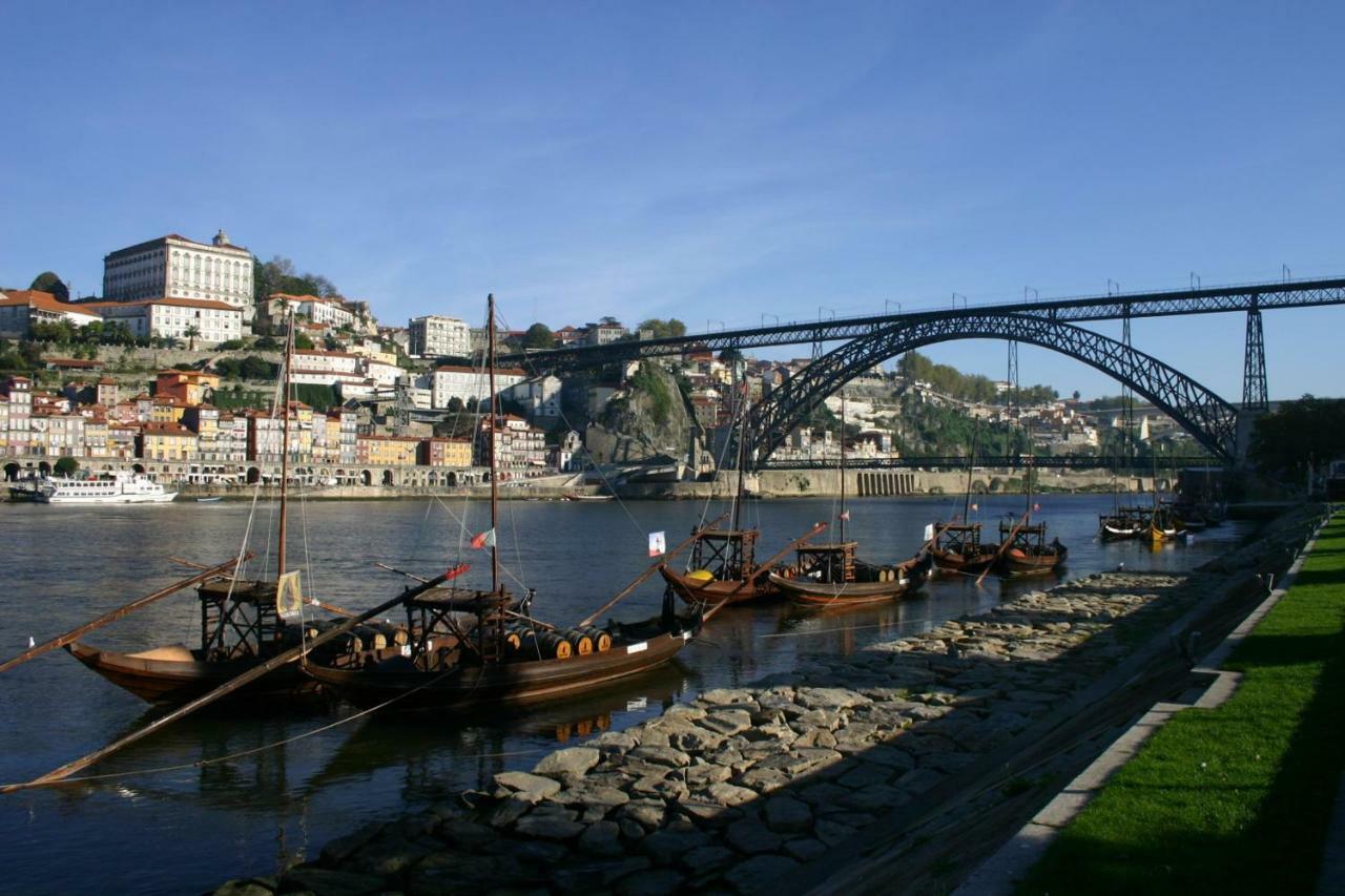 Lovelystay - Genuine Bonfim Balcony Flat Porto Exterior photo